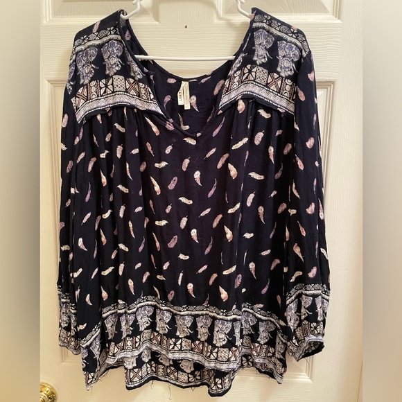 Feathered Shirt - Picture 1 of 3